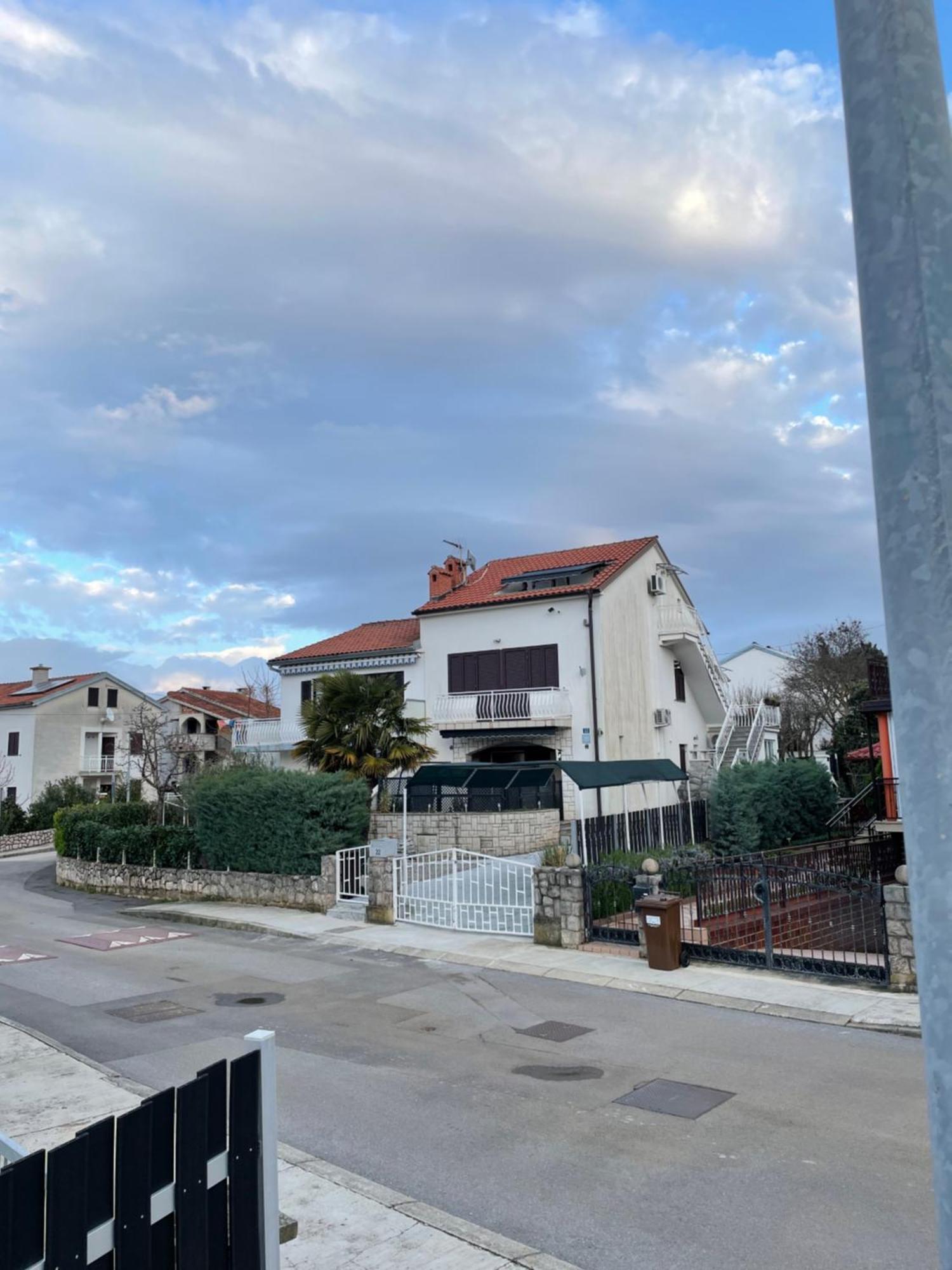 Casa Estancia Studio Apartment Njivice Kültér fotó